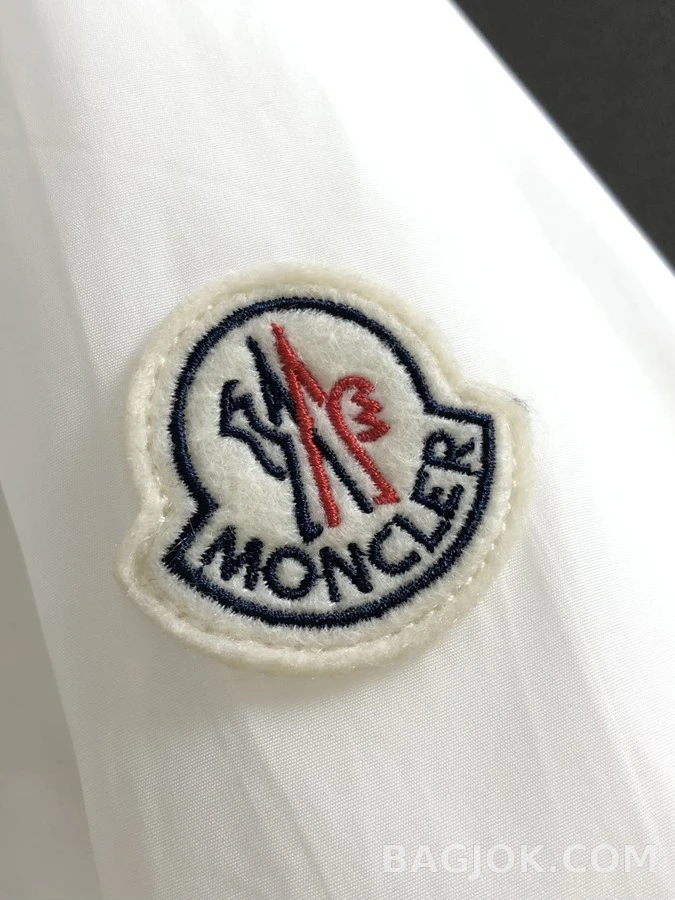 몽클레어 몽클레어 후드 바람막이 자켓 상세 이미지