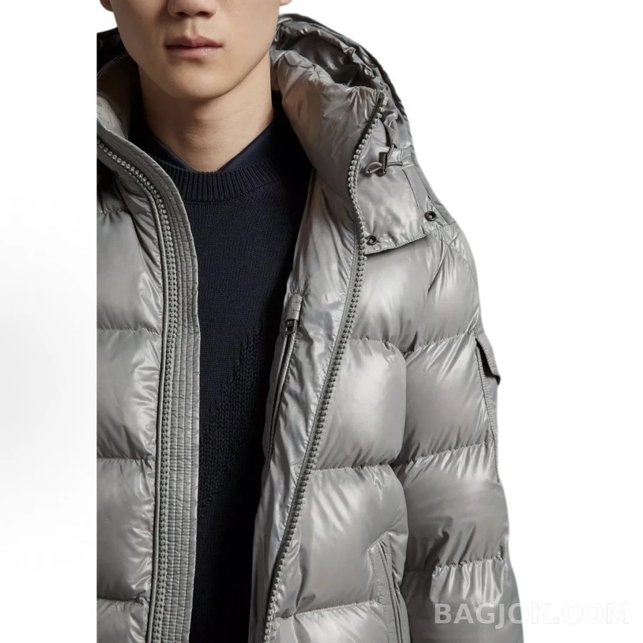 몽클레어 몽클레어 후드 숏 광택 다운 재킷 상세 이미지
