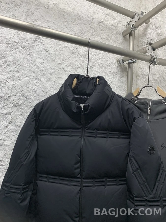몽클레어 몽클레어 ASAP Rocky 콜라보 패턴 패딩 상세 이미지