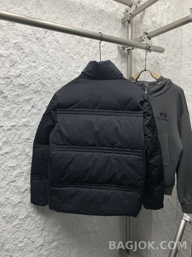 몽클레어 몽클레어 ASAP Rocky 콜라보 패턴 패딩 상세 이미지