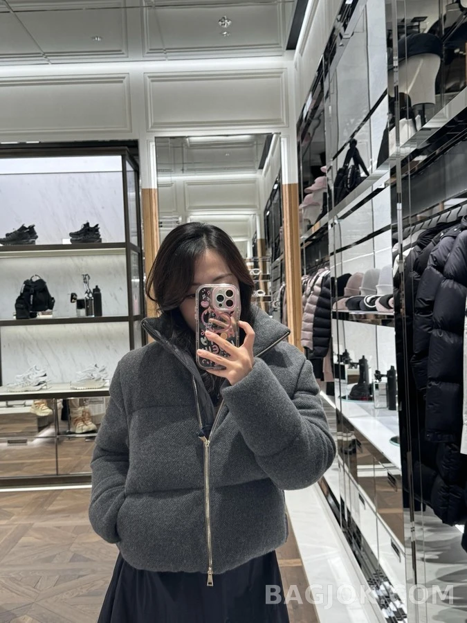 몽클레어 몽클레어 Breze 시리즈 숏 패딩 상세 이미지