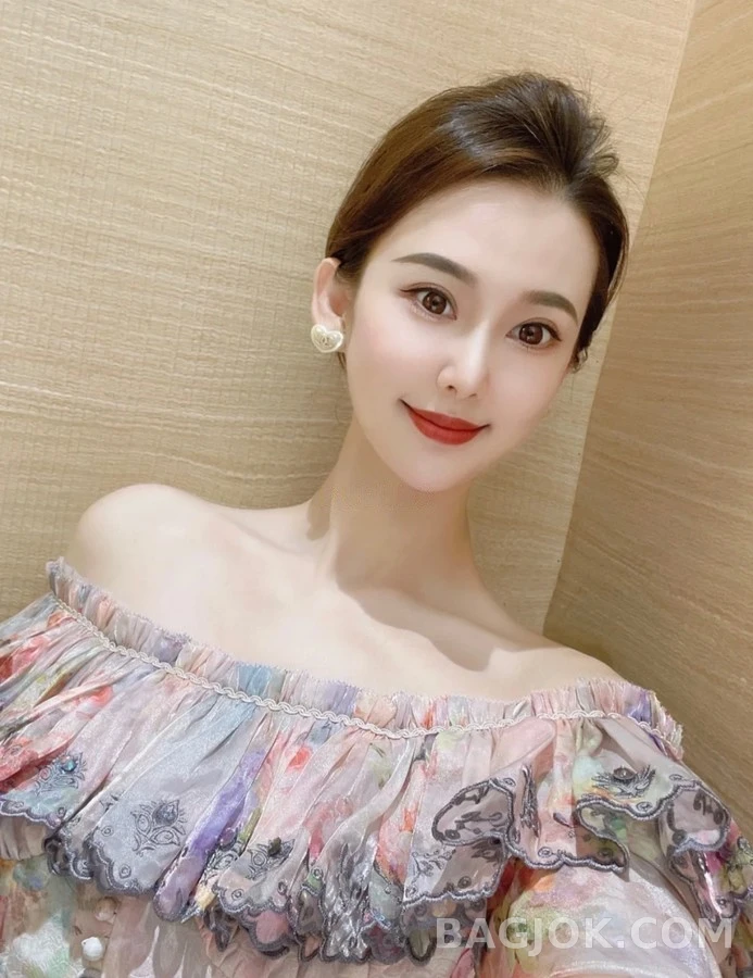 샤넬 샤넬 하트 크리스탈 귀걸이 상세 이미지