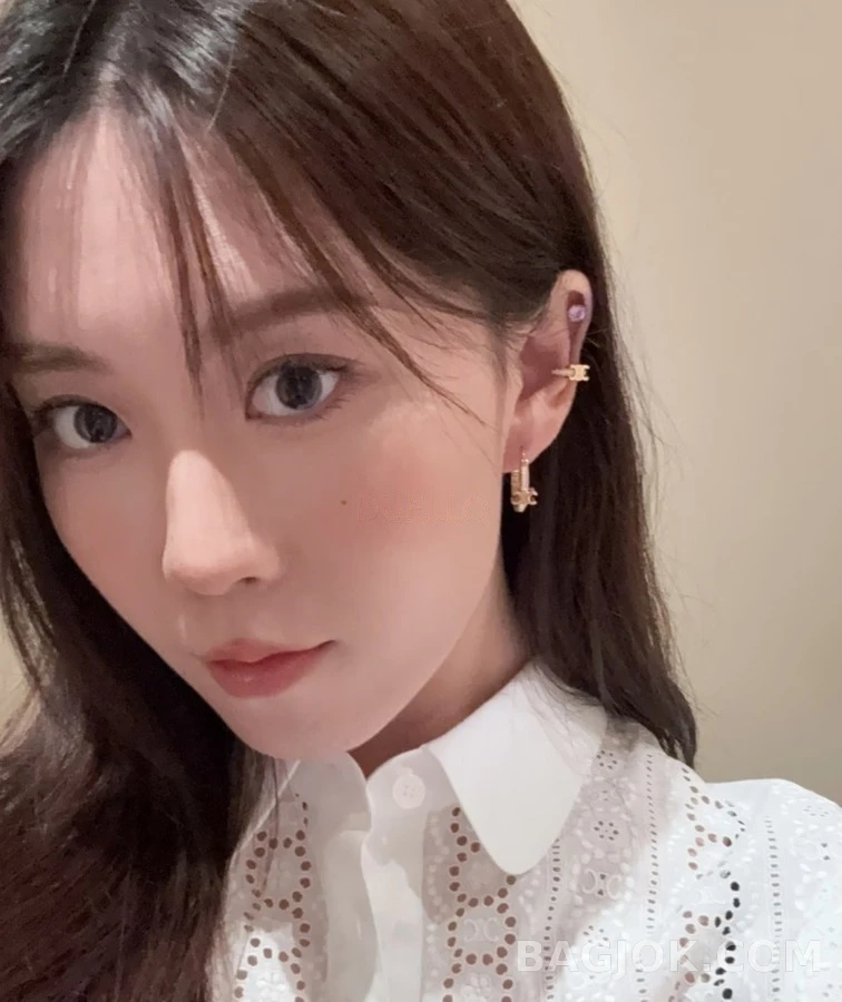 셀린느 셀린느 트리오페 에나멜 귀걸이 상세 이미지