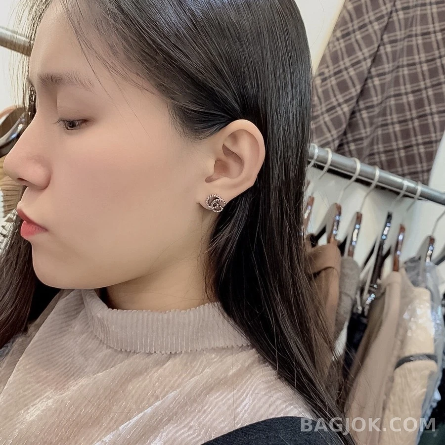 구찌 구찌 더블 G 로프 스터드 귀걸이 상세 이미지