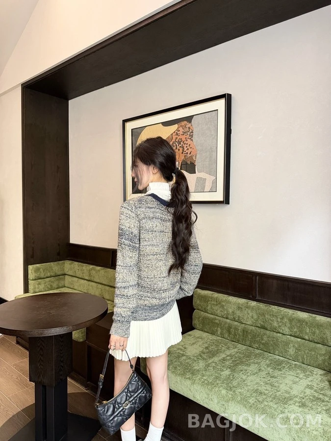 디올 디올 레터링 V넥 니트 가디건 상세 이미지