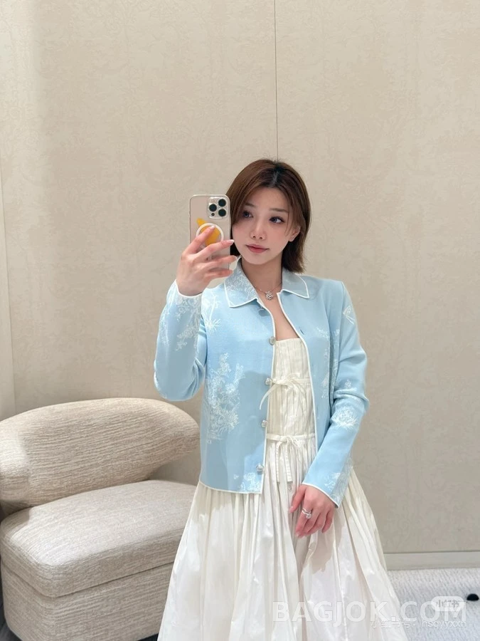 디올 디올 투알 드 주이 자수 니트 가디건 상세 이미지