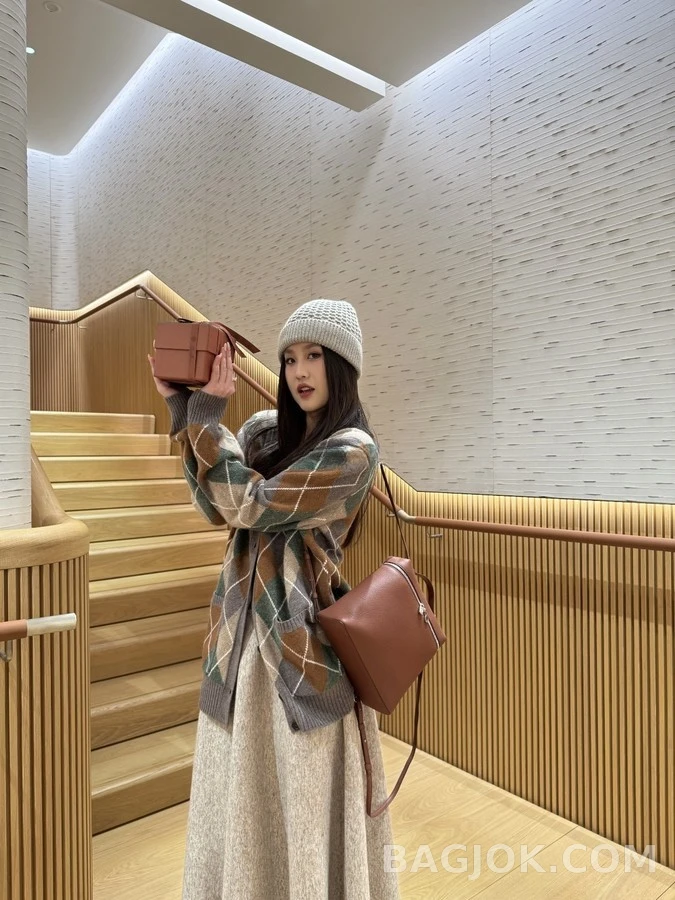 로로피아나 로로피아나 아가일 패턴 가디건 상세 이미지