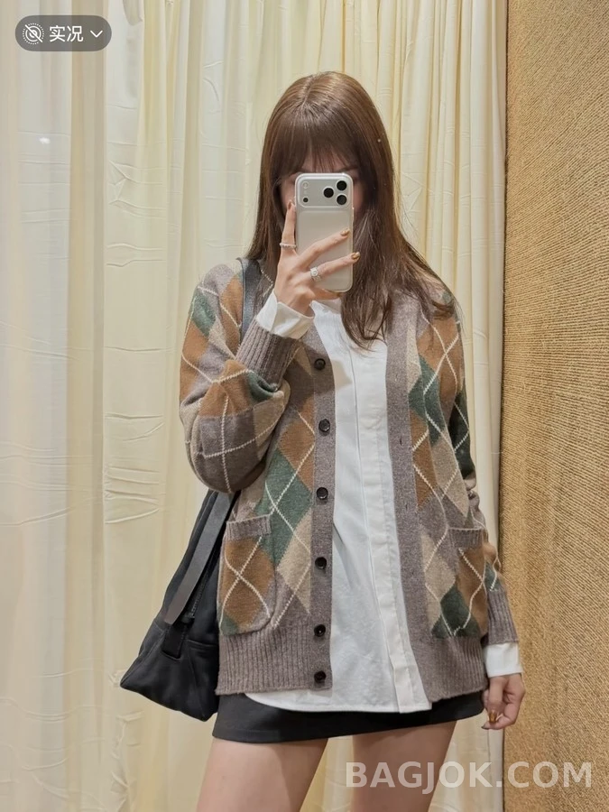 로로피아나 로로피아나 아가일 패턴 가디건 상세 이미지