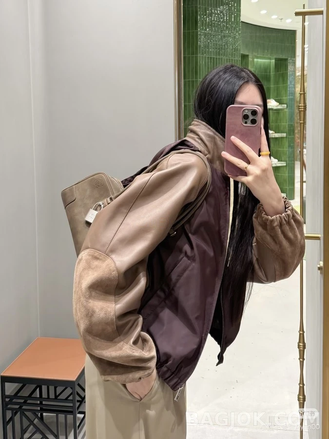로에베 로에베 로고 가죽 패치워크 후드 집업 상세 이미지