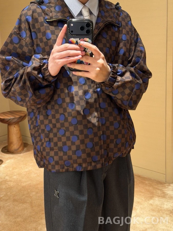 루이비통 루이비통 다미에 도트 방풍 자켓 상세 이미지