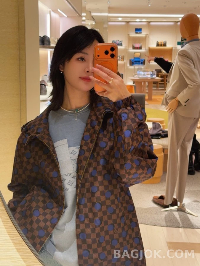 루이비통 루이비통 다미에 도트 방풍 자켓 상세 이미지