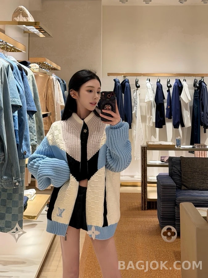 루이비통 루이비통 로고 컬러 블록 니트 집업 상세 이미지