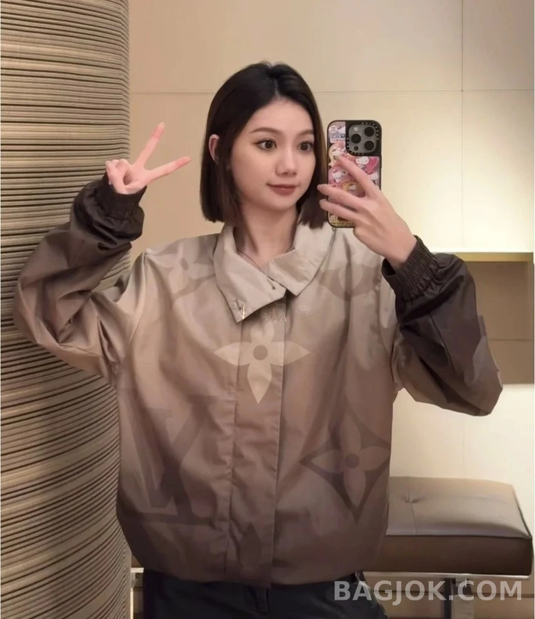 루이비통 루이비통 모노그램 그라데이션 자켓 상세 이미지