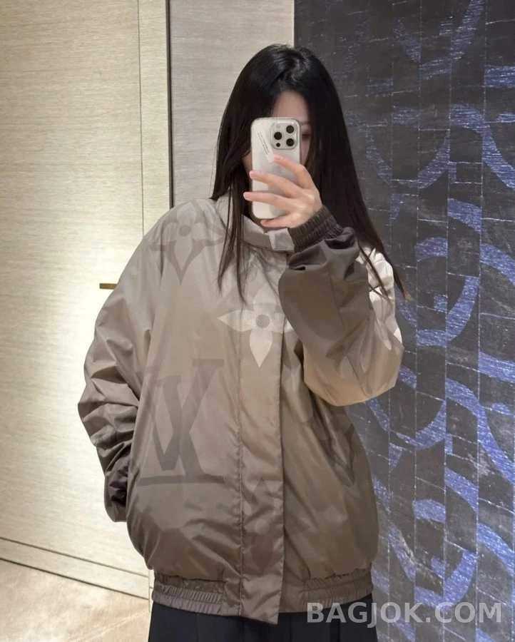 루이비통 루이비통 모노그램 그라데이션 자켓 상세 이미지