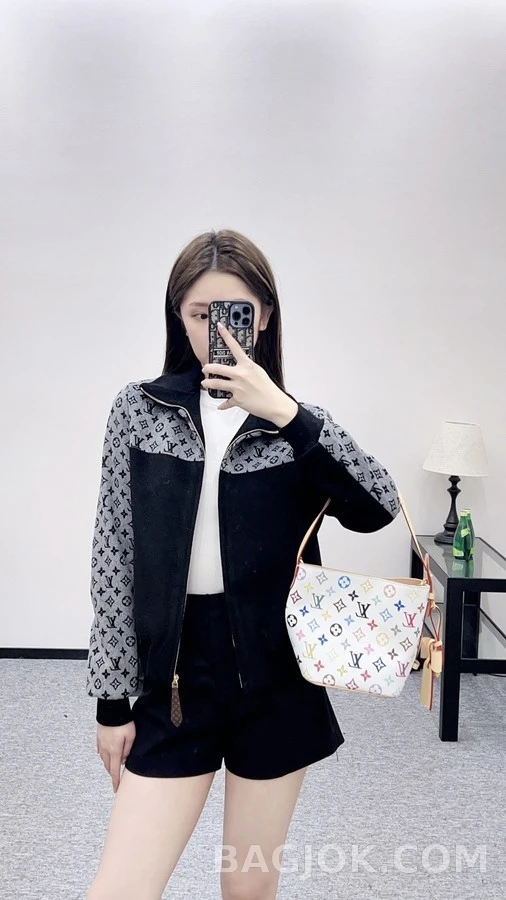 루이비통 루이비통 모노그램 배색 울 자켓 상세 이미지