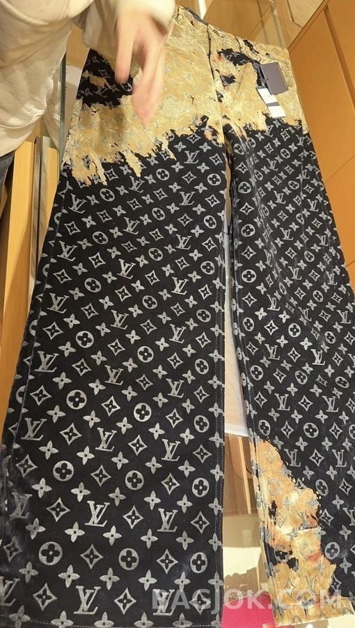 루이비통 루이비통 모노그램 블리치 플록 데님 팬츠 상세 이미지