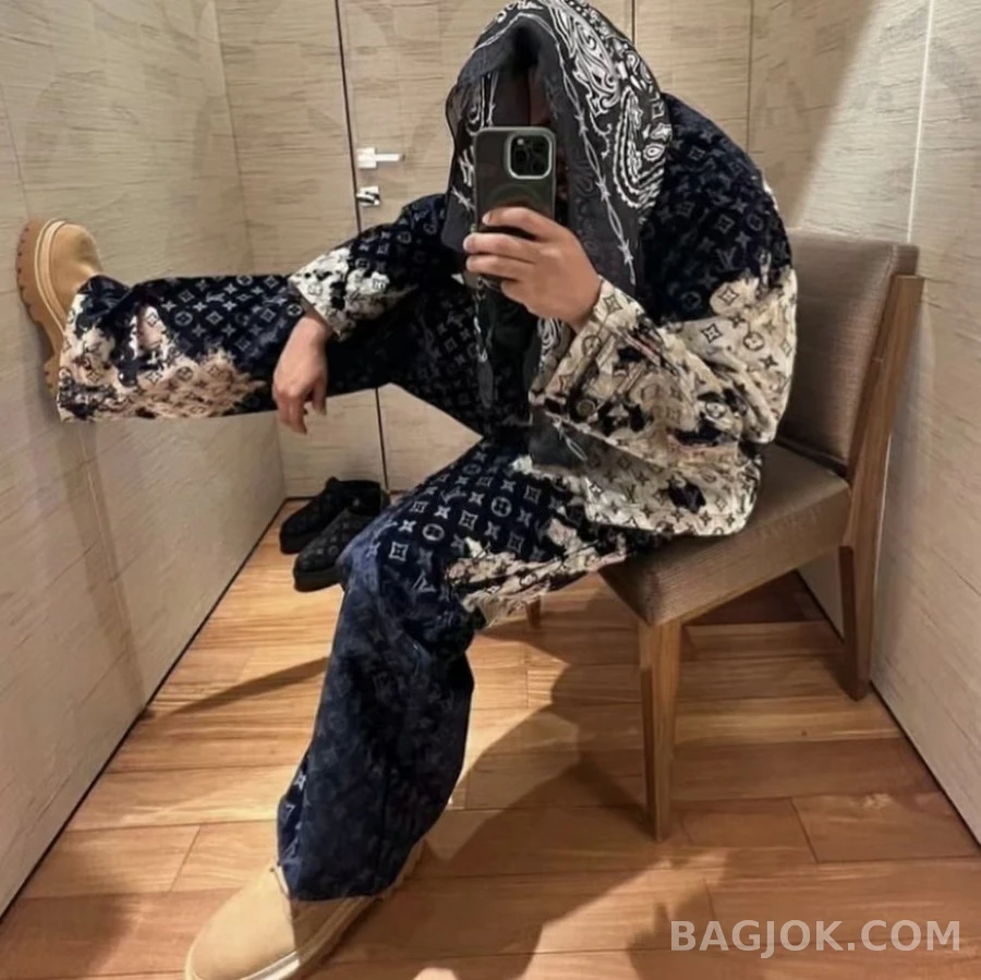 루이비통 루이비통 모노그램 블리치 플록 데님 팬츠 상세 이미지