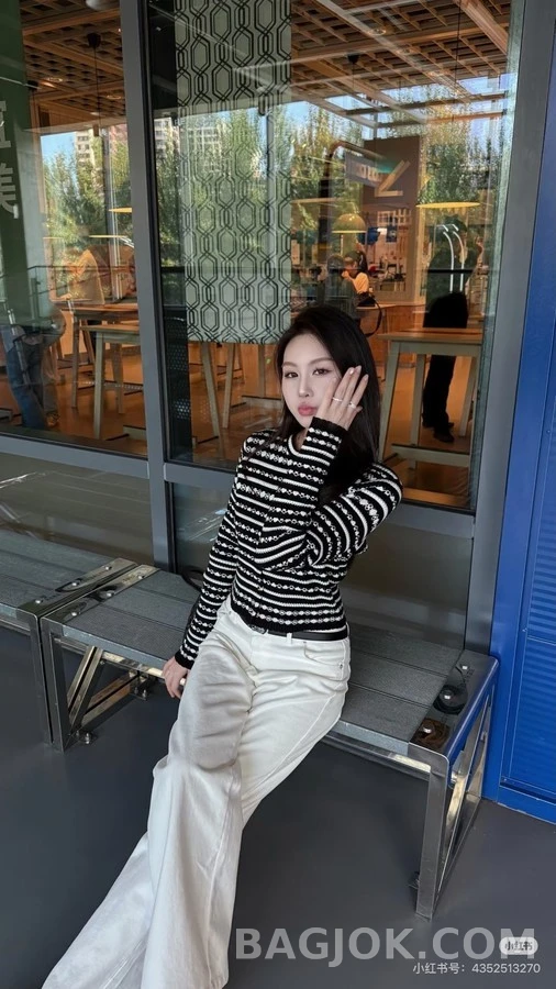 루이비통 루이비통 모노그램 스트라이프 니트 가디건 상세 이미지
