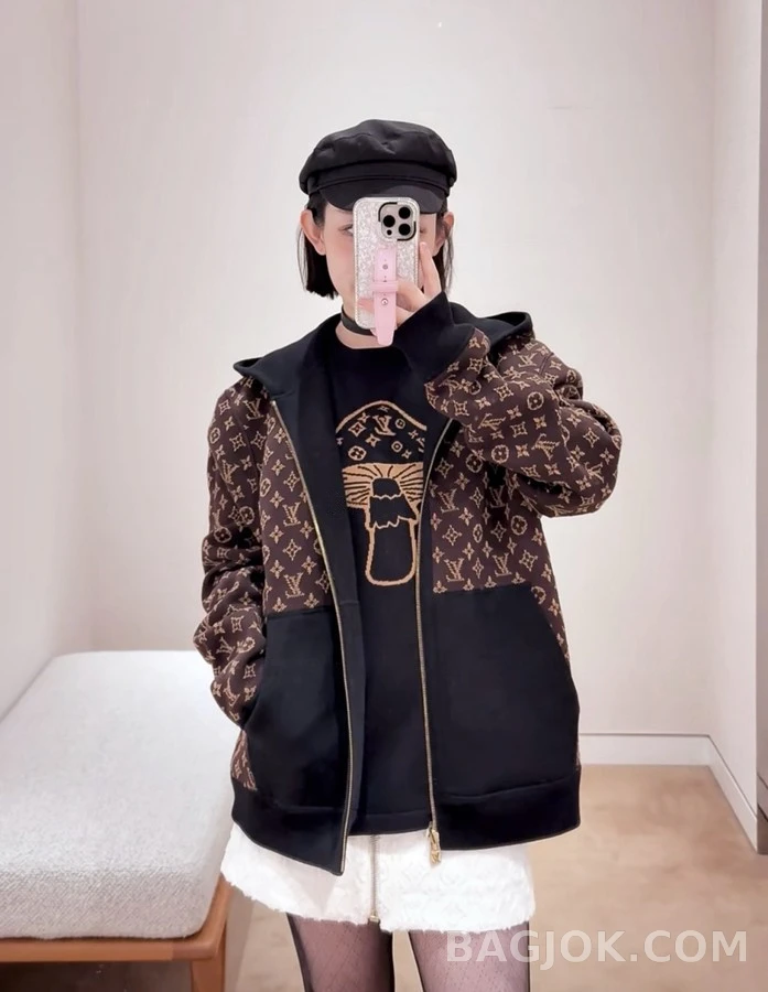 루이비통 루이비통 모노그램 연결 후드 집업 상세 이미지