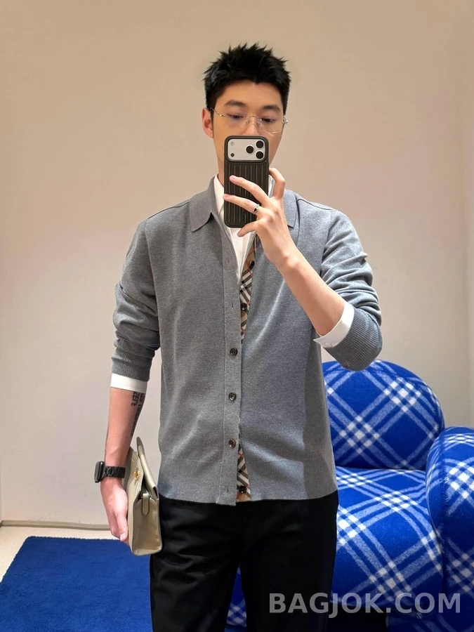 버버리 버버리 체크 패턴 울 가디건 상세 이미지