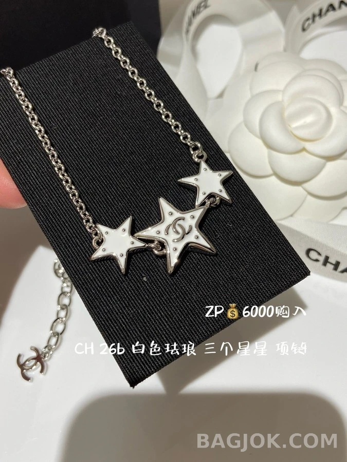 샤넬 샤넬 에나멜 별 목걸이 상세 이미지