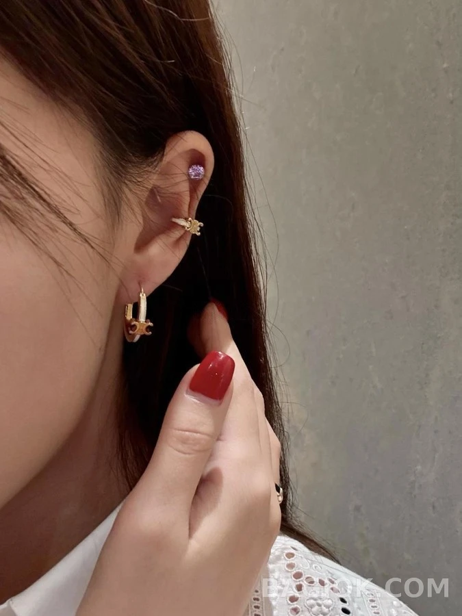 셀린느 셀린느 트리옹프 에나멜 후프 귀걸이 상세 이미지