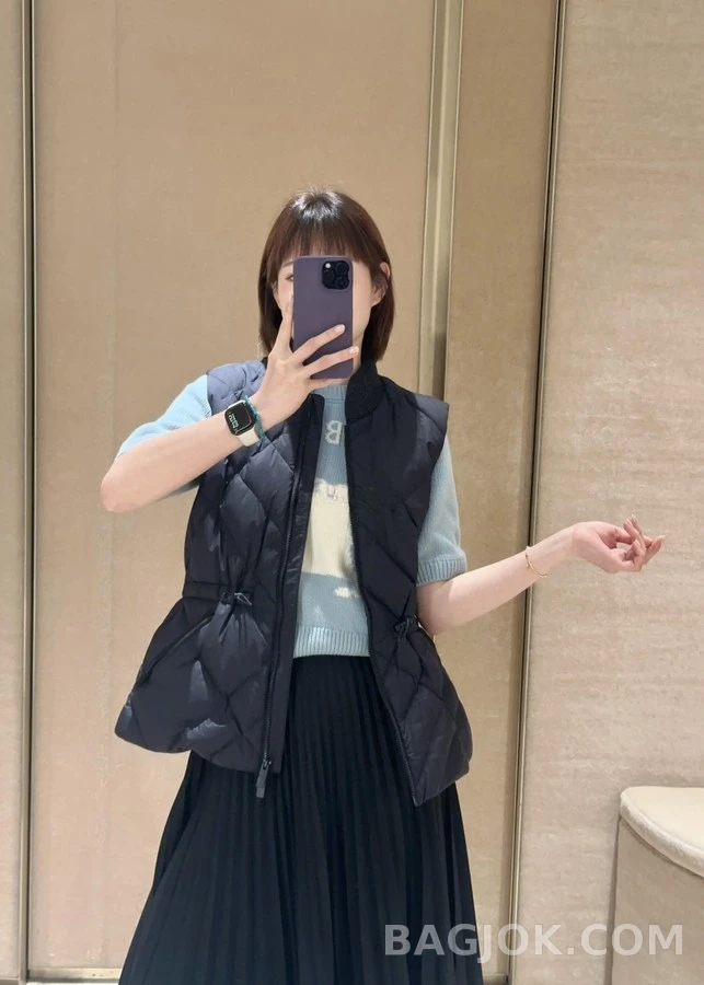 버버리 버버리 퀼팅 나일론 베스트 상세 이미지