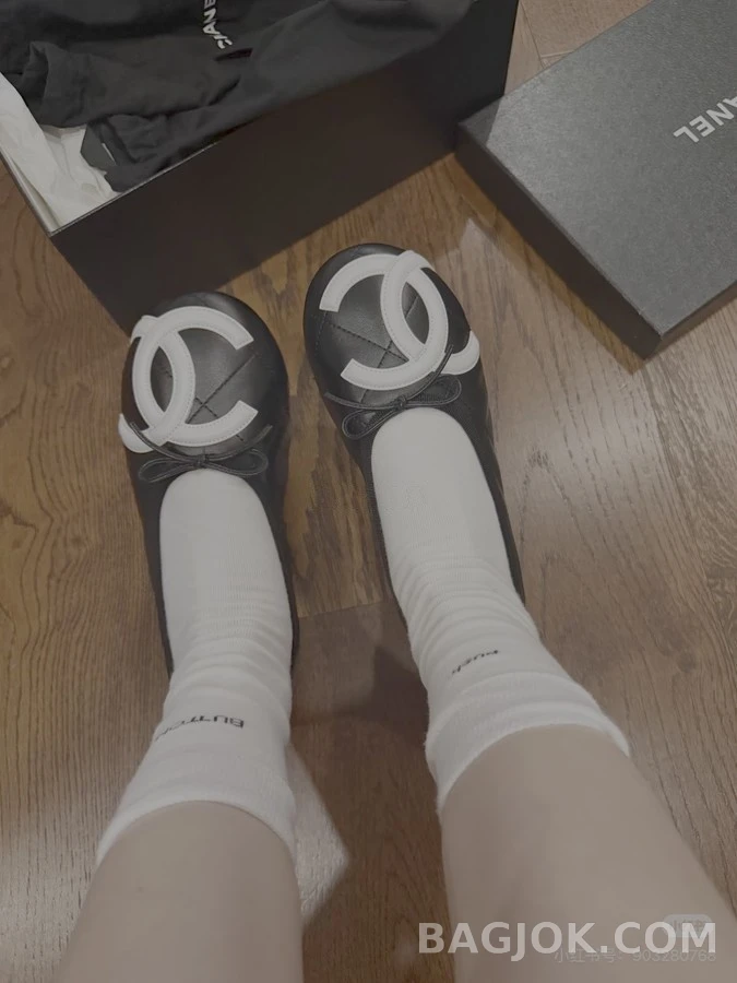 샤넬 샤넬 로고 플랫 상세 이미지