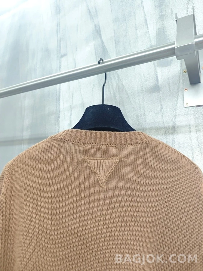 프라다 프라다 울 혼방 라운드넥 가디건 상세 이미지