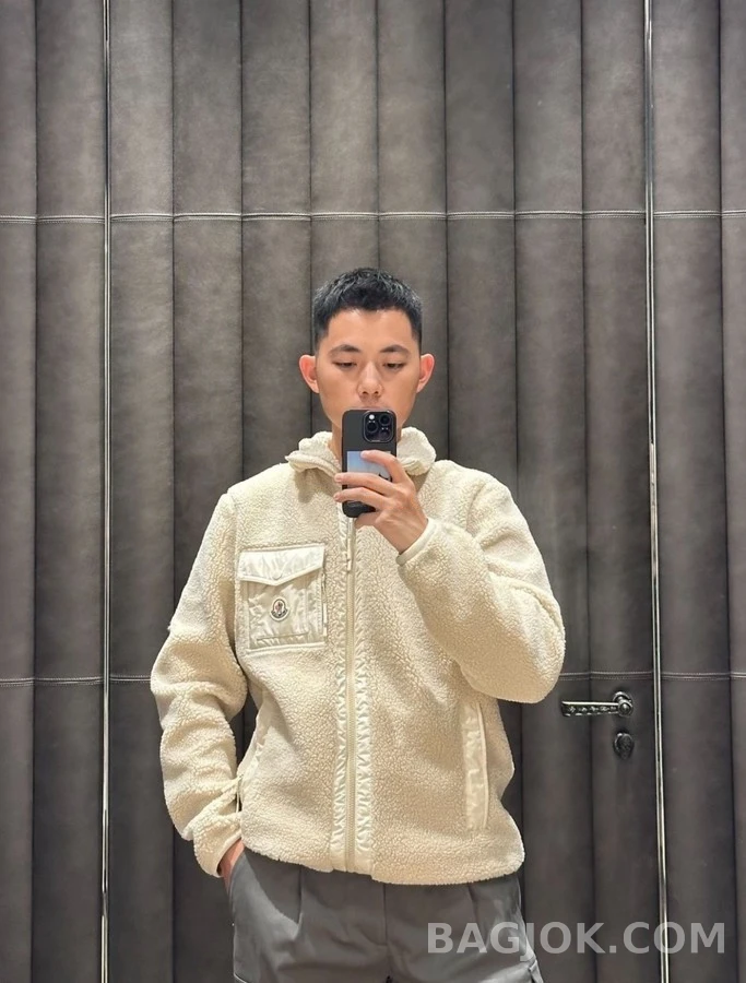 몽클레어 몽클레어 로고 테디 플리스 집업 맨투맨 상세 이미지