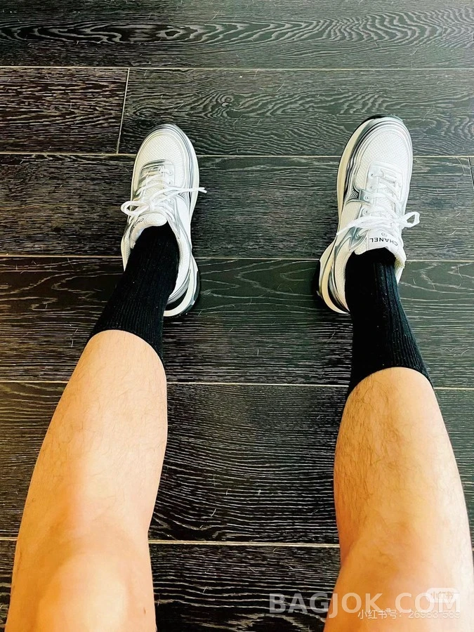 샤넬 샤넬 메탈릭 배색 스니커즈 상세 이미지