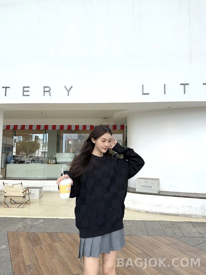루이비통 루이비통 다미에 라운드넥 니트 상세 이미지