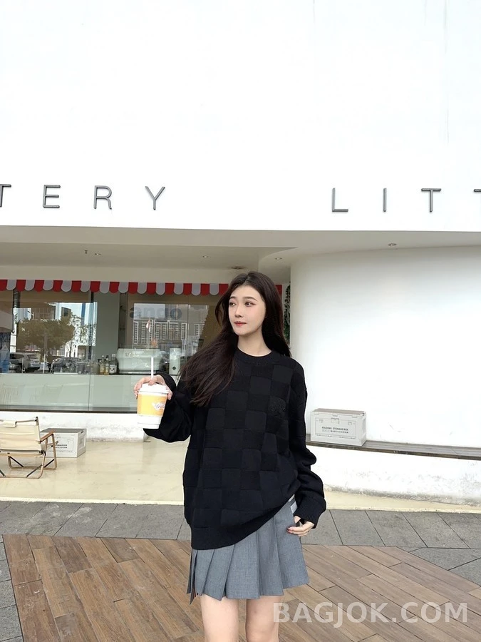 루이비통 루이비통 다미에 라운드넥 니트 상세 이미지