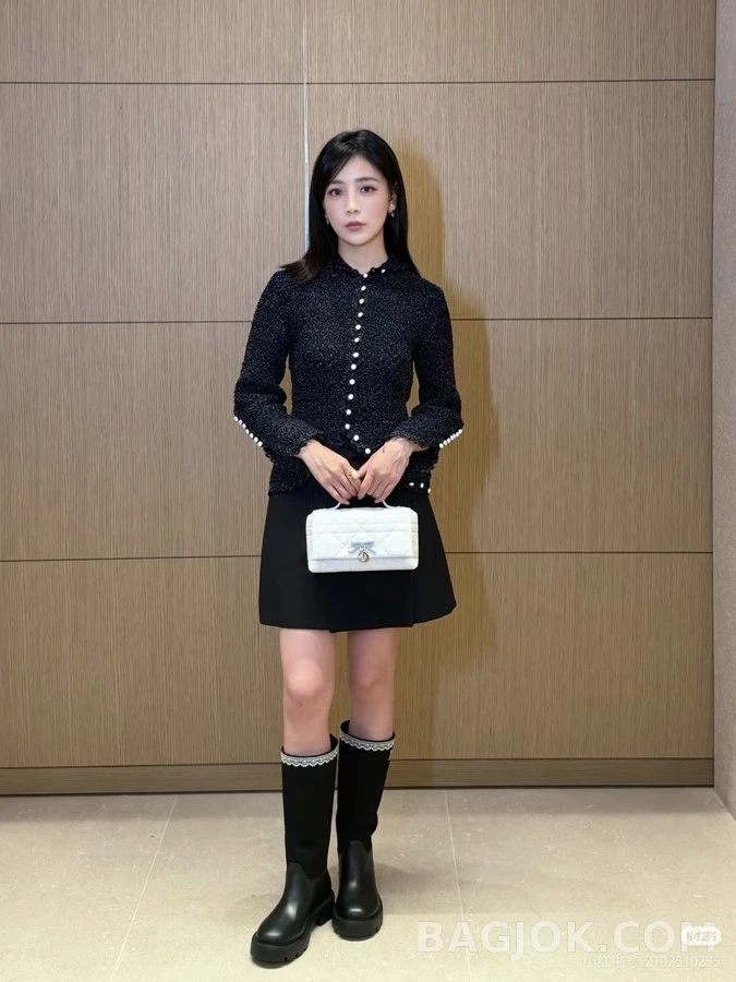 디올 디올 레이스 디테일 하이탑 부츠 상세 이미지