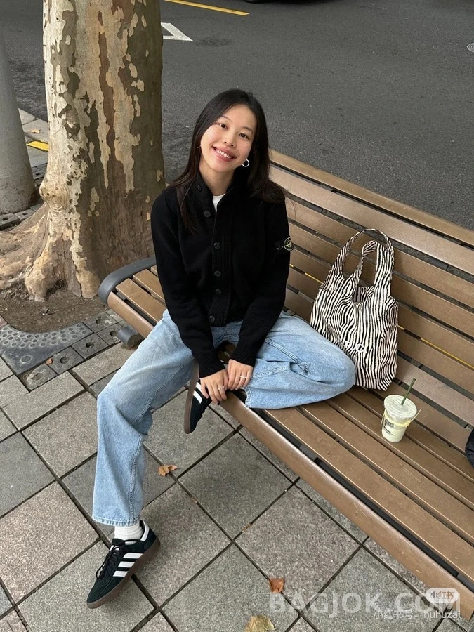 스톤아일랜드 스톤 아일랜드 소매 패치 가디건 상세 이미지