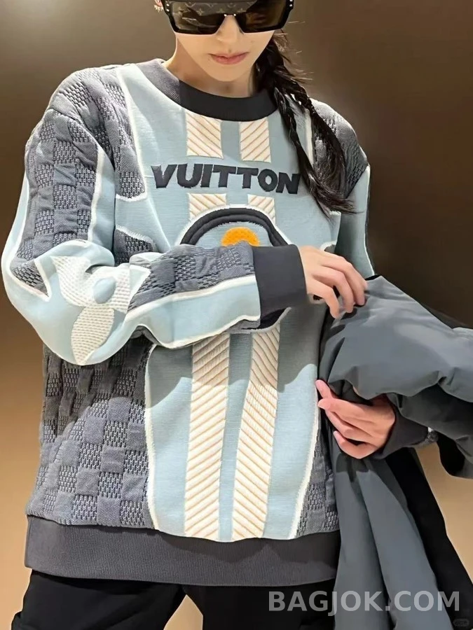 루이비통 루이비통 VUITTON 레터링 플라워 로고 니트 상세 이미지