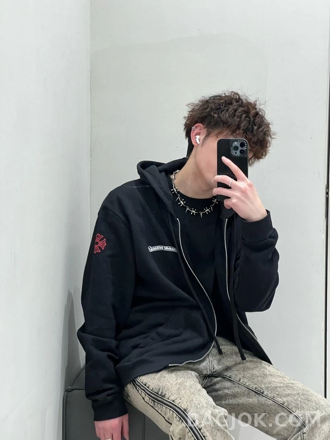 크롬하츠 크롬하츠 고딕 스크롤 레터링 지퍼 후드 상세 이미지