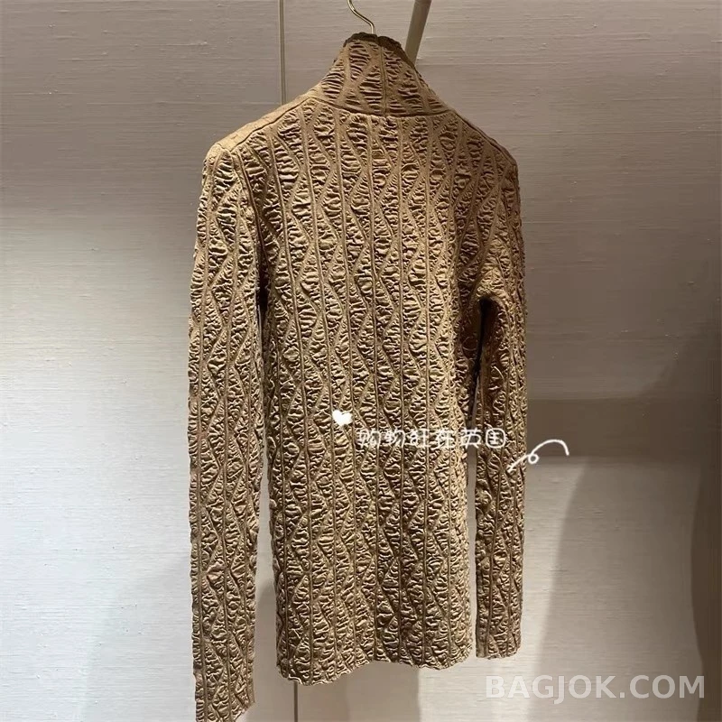 로로피아나 로로피아나 다이아몬드 텍스처 터틀넥 긴팔 티셔츠 상세 이미지