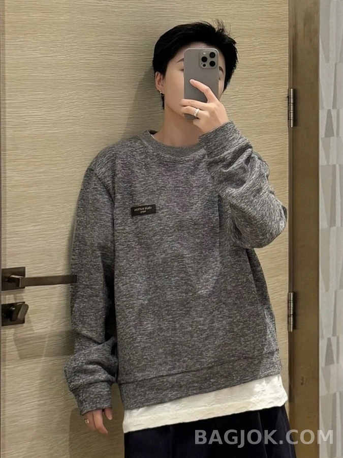 루이비통 루이비통 로고 패치 맨투맨 상세 이미지