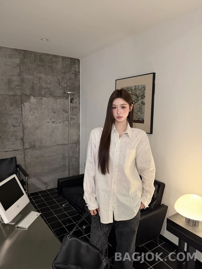 샤넬 샤넬 별점 자수 스트라이프 셔츠 상세 이미지