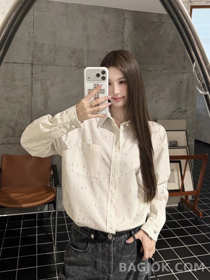 샤넬 샤넬 별점 자수 스트라이프 셔츠 상세 이미지
