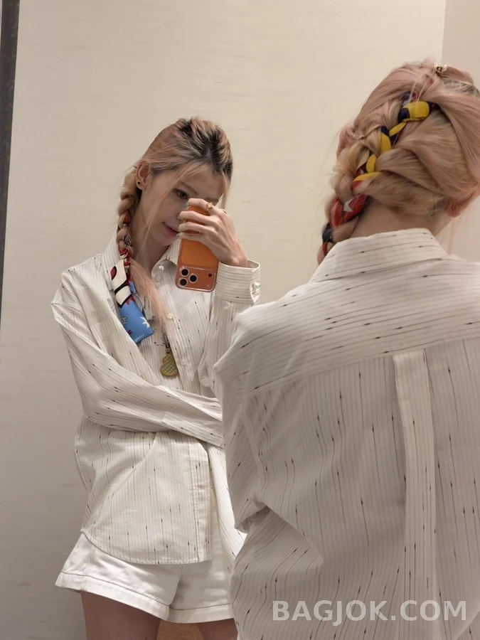 샤넬 샤넬 별점 자수 스트라이프 셔츠 상세 이미지