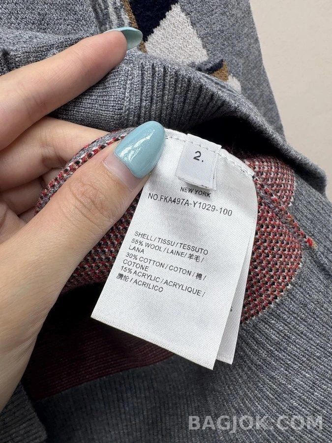 톰브라운 톰브라운 V넥 돛단배 자카드 가디건 상세 이미지