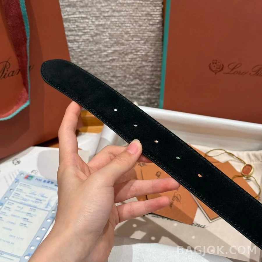 로로피아나 로로피아나 스웨이드 버클 벨트 상세 이미지