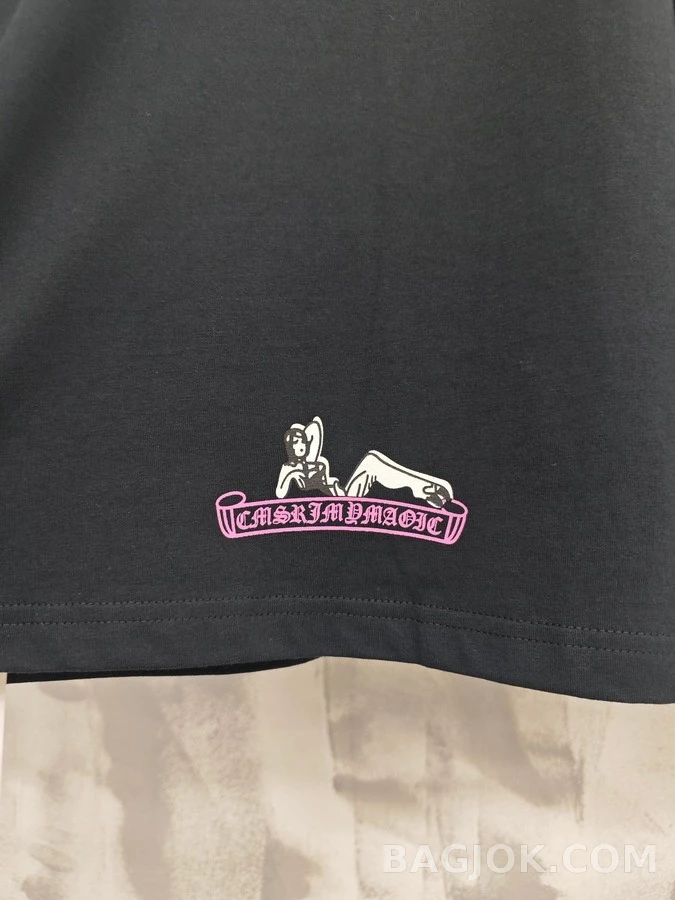 크롬하츠 크롬하츠 데들리 돌 그래픽 긴팔 티셔츠 상세 이미지