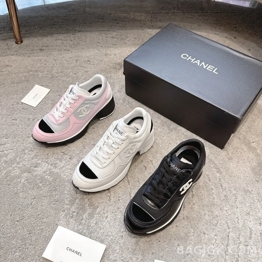 샤넬 샤넬 Double C 로고 청키 스니커즈 상세 이미지