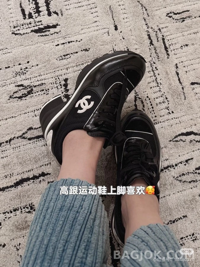 샤넬 샤넬 Double C 로고 청키 스니커즈 상세 이미지