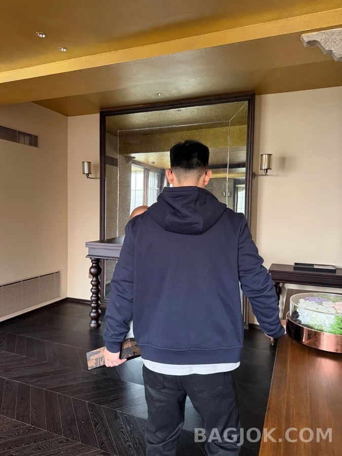 에르메스 에르메스 자수 가죽 후드 집업 상세 이미지