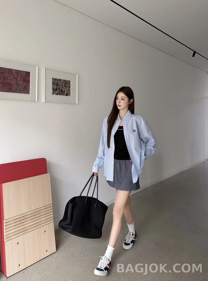 미우미우 미우미우 로고 체크 셔츠 스카이블루 상세 이미지
