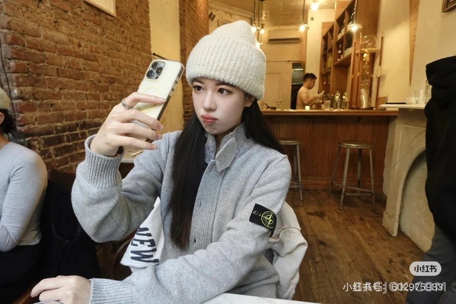 스톤아일랜드 스톤 아일랜드 슬리브 패치 카라 가디건 상세 이미지